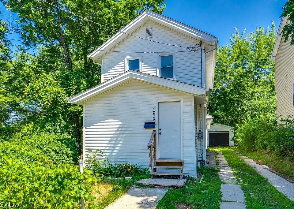1st image of 1213 Smithfarm Ave