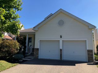 18 Barberry Dr, Ocean, NJ 07712