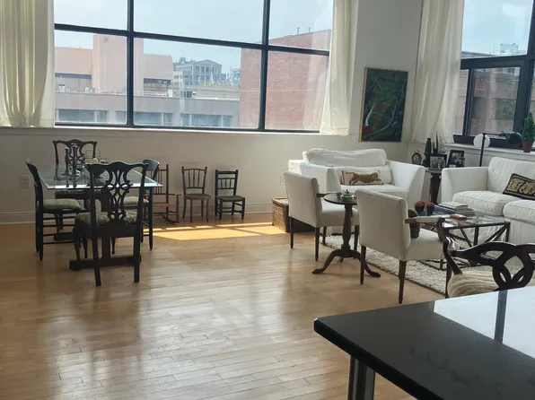315 Arch St APT 405, Philadelphia, PA 19106