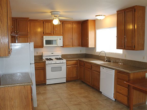 2nd image of 23121 Harland Dr