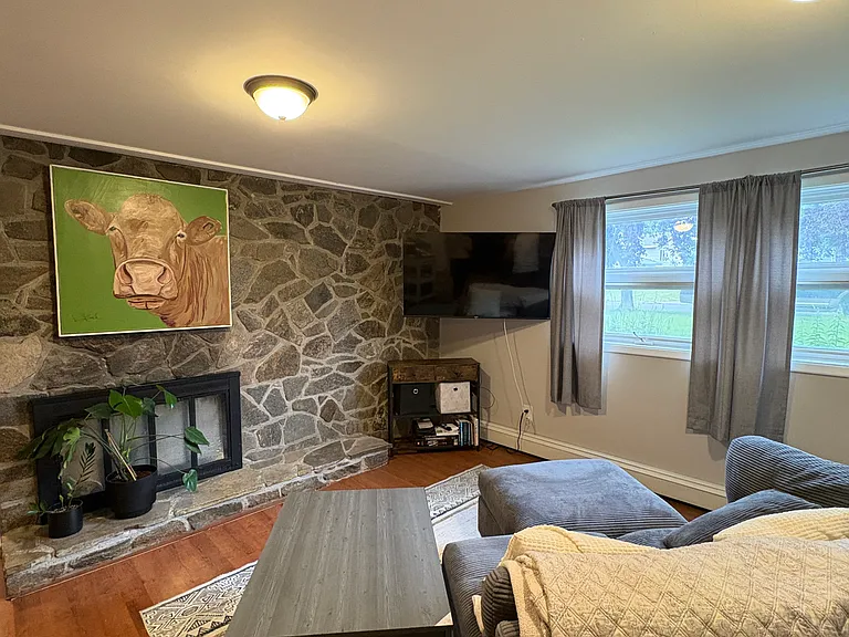 311 N 18th Ave #2 — Photo 6