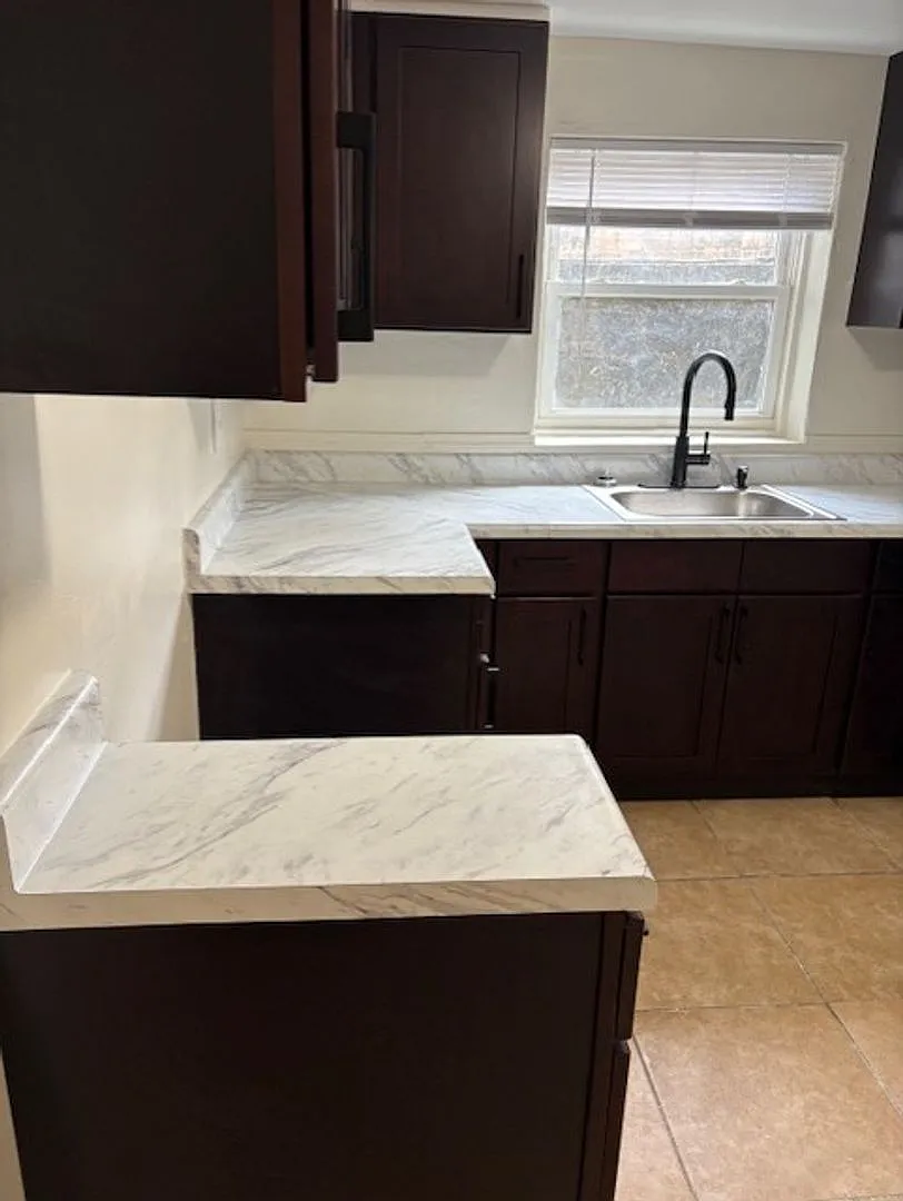 1414 Marguerite Avenue — Photo 4