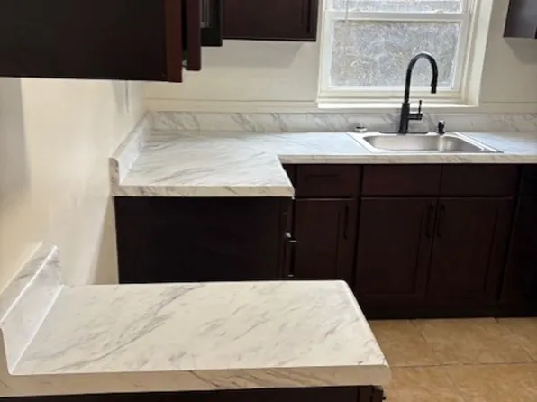 1414 Marguerite Avenue