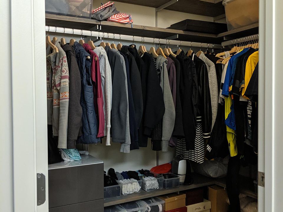 Walk-in closet