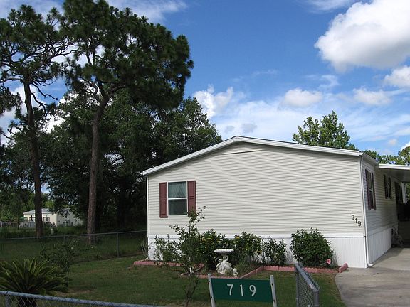 Exterior of 719 Sunflower Trail