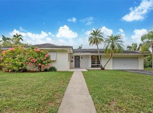 15710 SW 87th Ave, Palmetto Bay, FL 33157