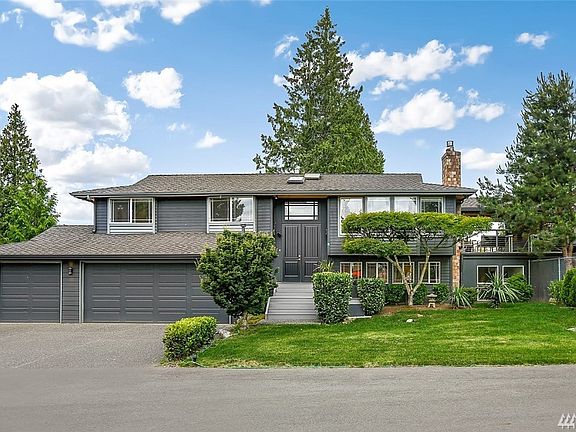 2nd image of 4421 141st St SE