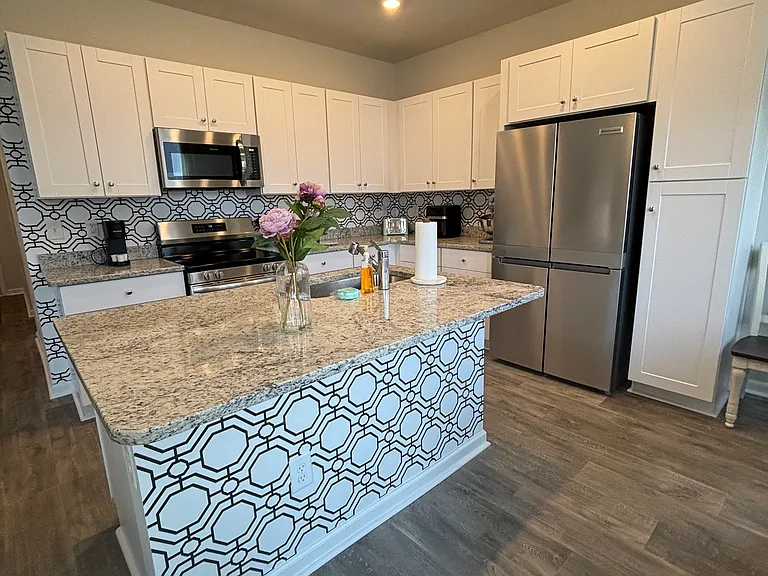 Cypress Ln — Photo 51