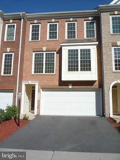 1st image of 21788 Ladyslipper Sq