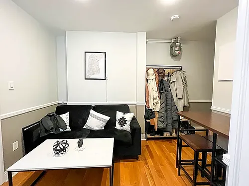 128 Thompson St #10 Photo 1 128 Thompson St #10 Photo 1
