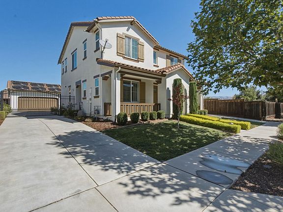 2nd image of 177 Peral Ave