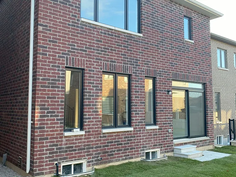 48 Prudhoe Ter — Photo 3
