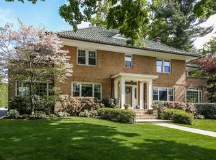 87 Broadview Ave, New Rochelle, NY 10804