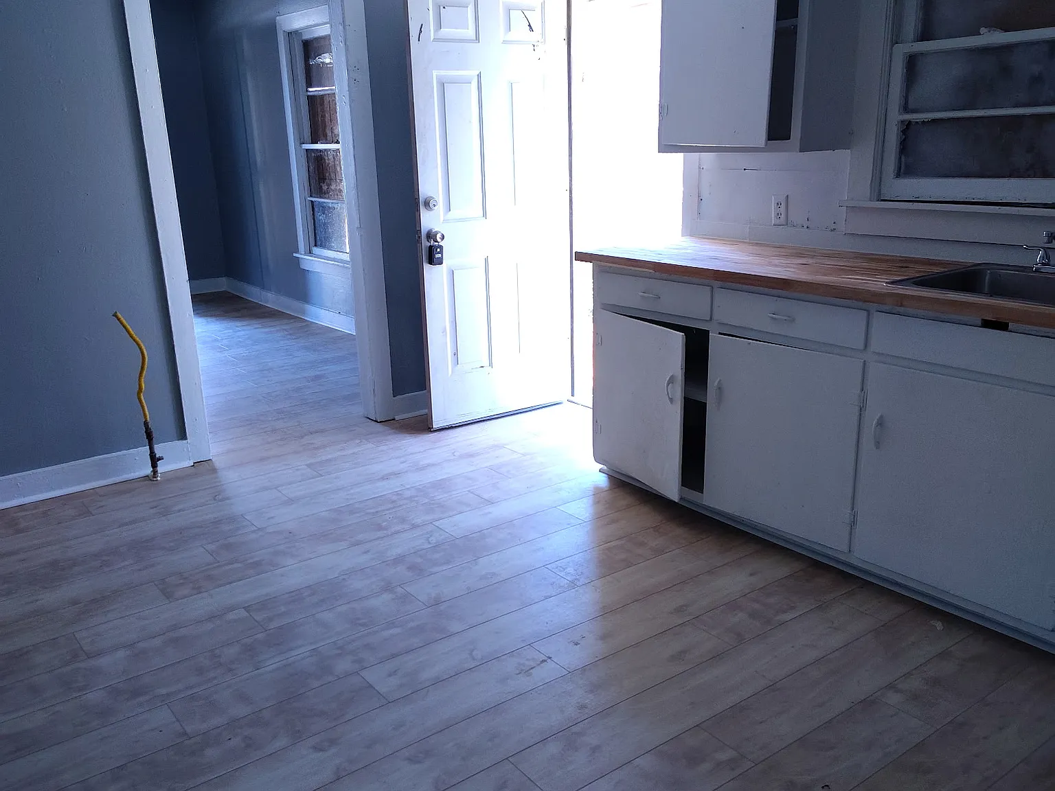 1 bed, 700 sqft, $600 — Photo 3