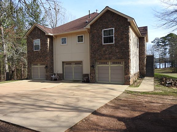 3rd image of 637 County Road 775