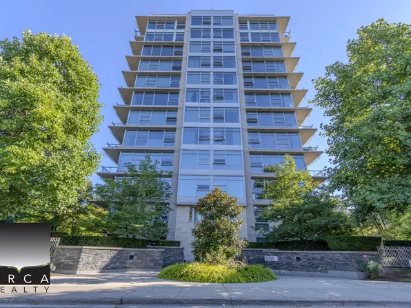 1088 W 14th Ave #504, Vancouver, BC V6H 0A6