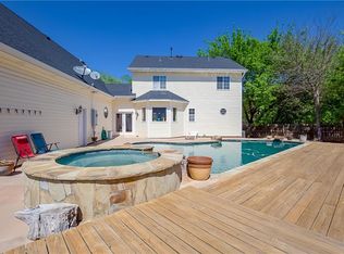 200 Millbury Ct, Norman, OK 73071