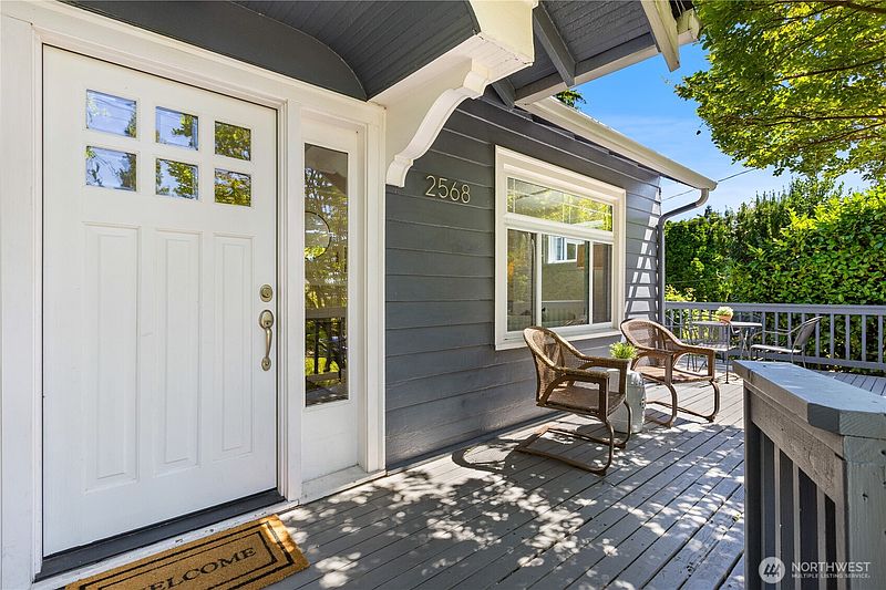 2nd image of 2568 28th Avenue W