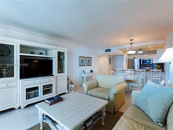 5th image of 2301 Collins Ave APT 1218
