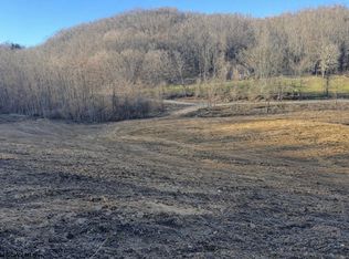 Glory Barn Rd, Morgantown, WV 26501
