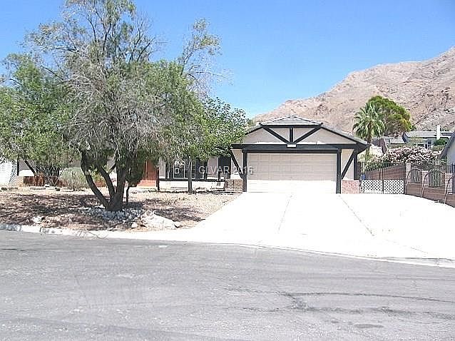 1st image of 1886 Elderberry Pl