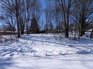 93 Rockaway Dr, Rome, OH 44085