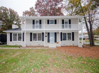 2913 Shady Lawn Dr, Greensboro, NC 27408