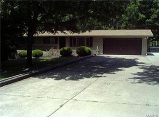 10131 Rockcliff Dr, Potosi, MO 63664