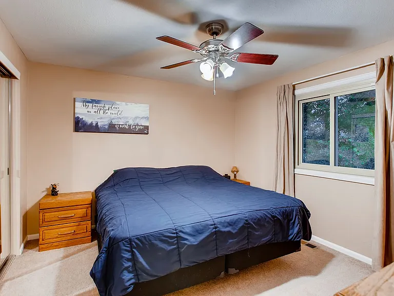 3720 Black Oak Ct — Photo 11