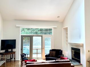 24 Juniper Meadow Rd #24, Washington Depot, CT 06794