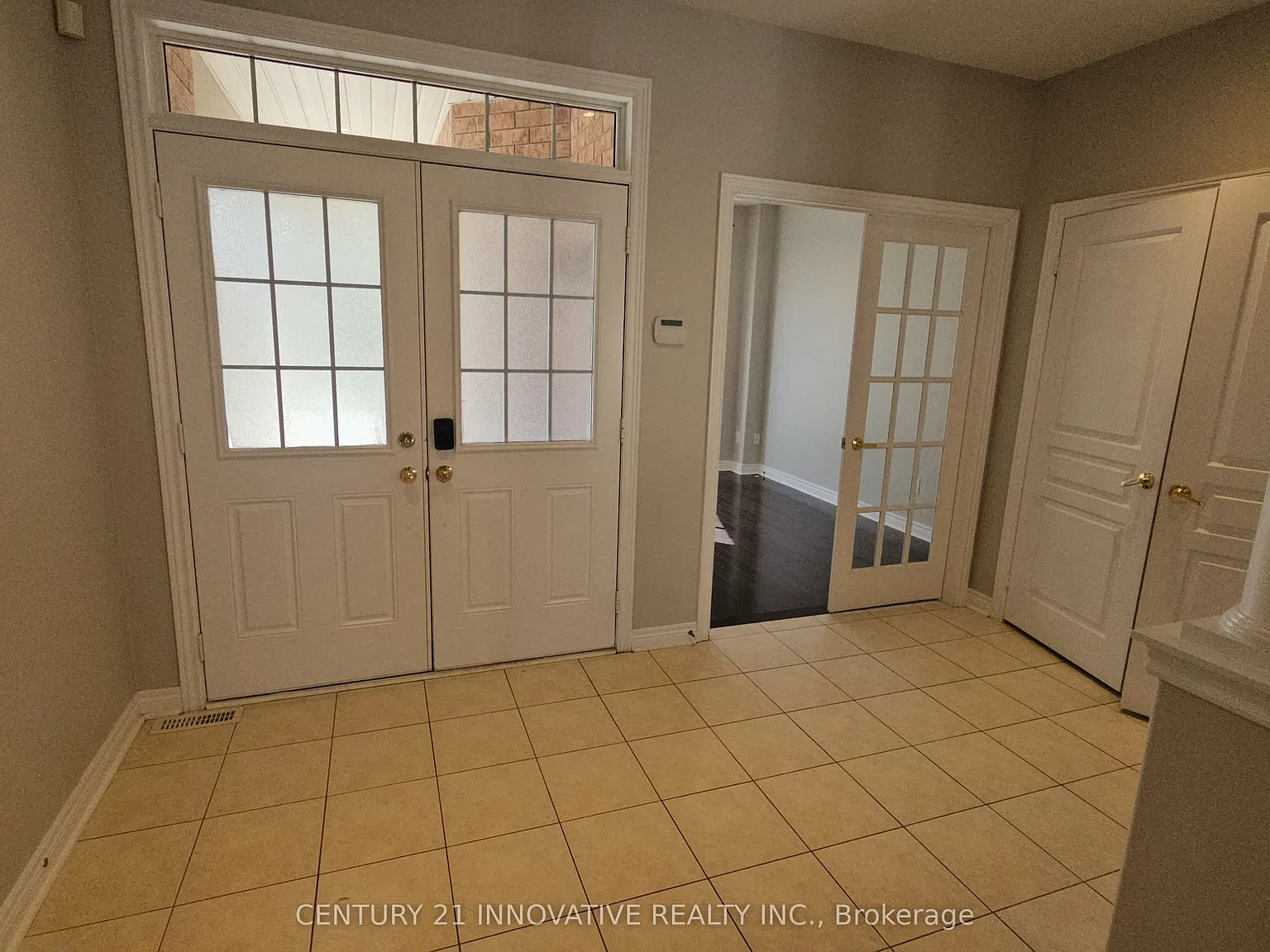 4 bed, $4,700 — Photo 3