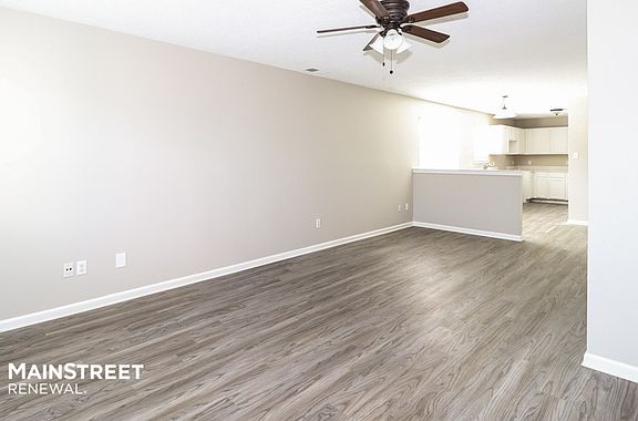 4th image of 4531 Rosswood Dr