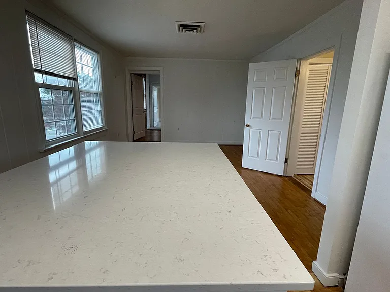 13510 Midlothian Tpke — Photo 15