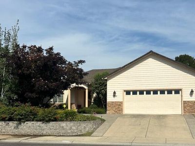 802 Ridgeway Ave, Central Pt, OR, 97502