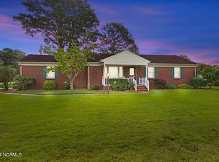 4165 New Circle Dr, Ayden, NC 28513