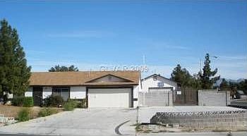 1st image of 4304 Thicket Ave