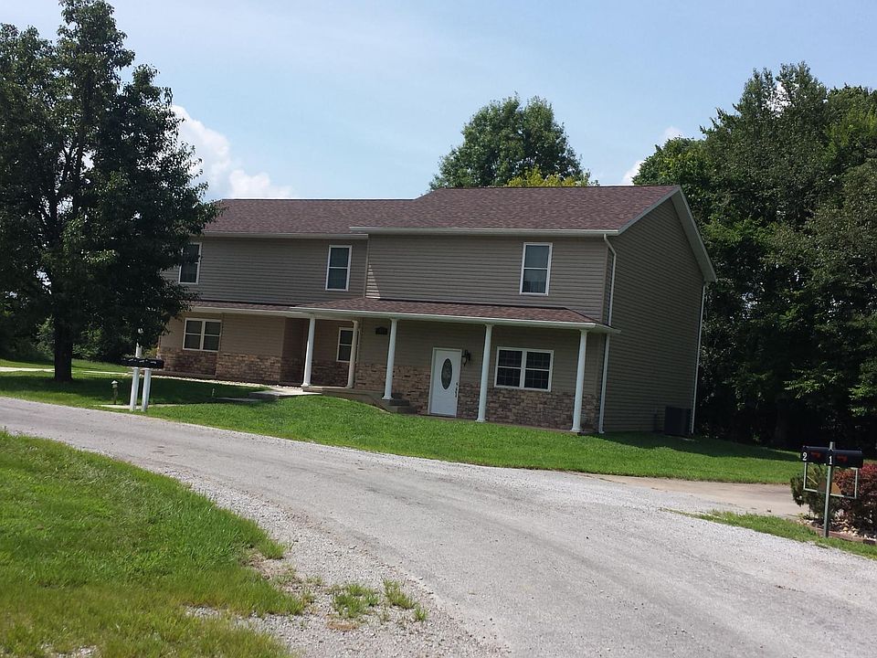 1st image of 71 Village Dr #3