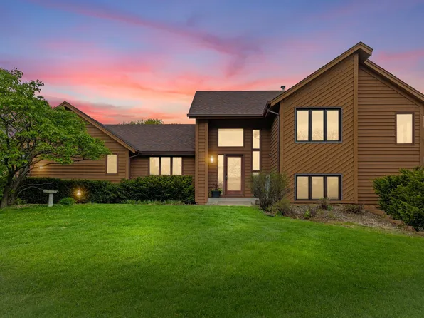 20702 Jaguar Ter, Lakeville, MN 55044