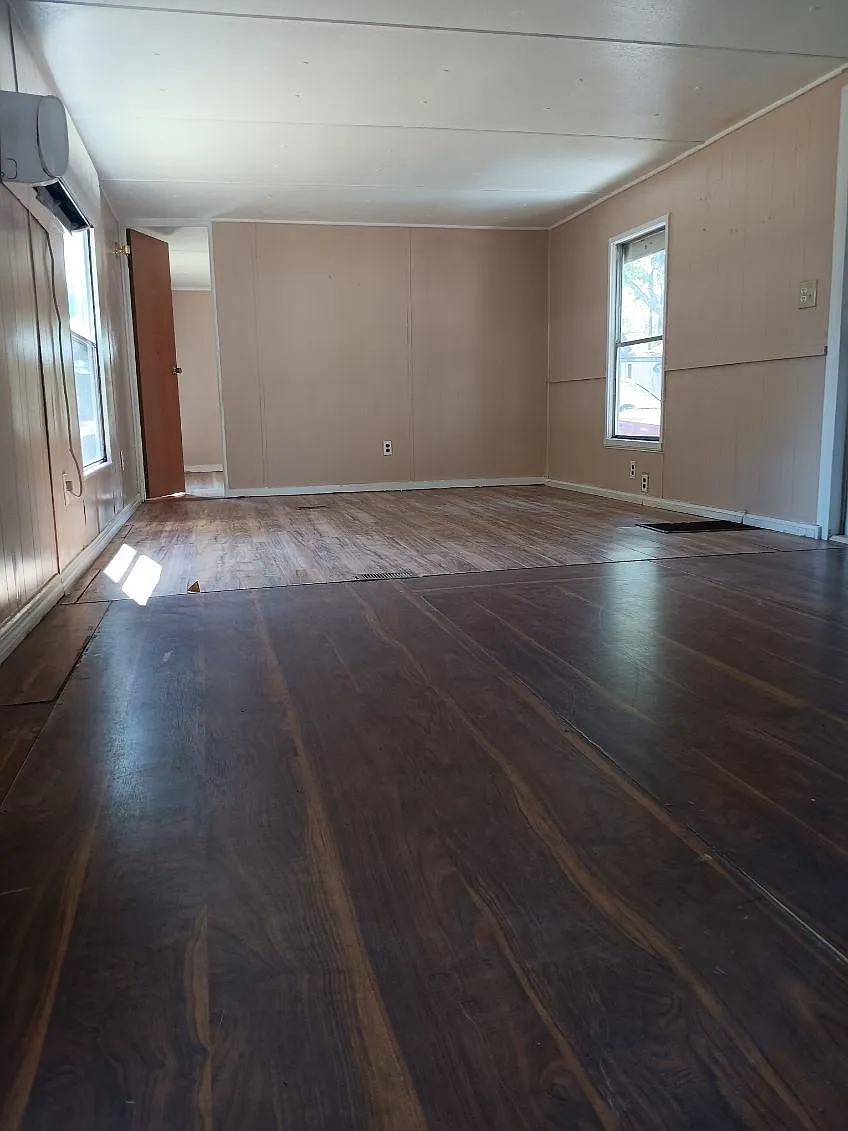 2 bed, $975 — Photo 3