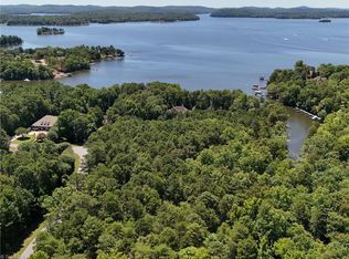 121 Badin View Dr #67, New London, NC 28127