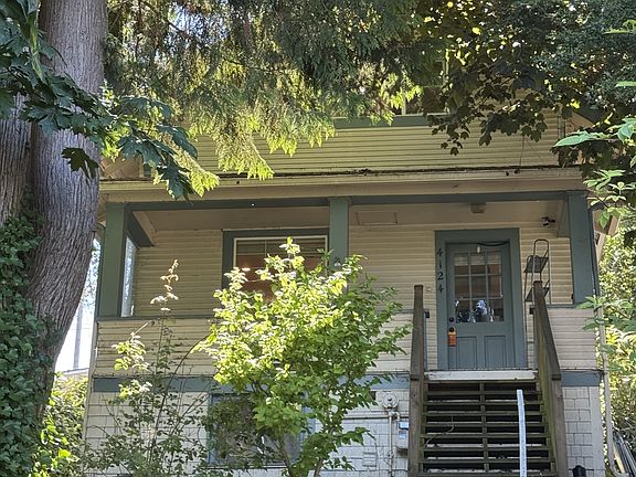 2nd image of 4124 S 3rd Ave