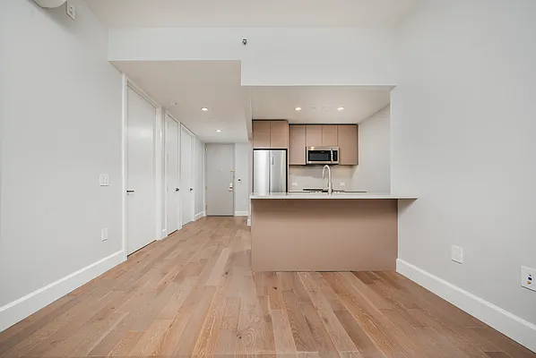 Rented by Nest Seekers International | media 14