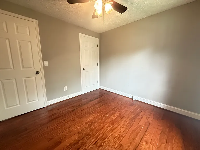 3601 Woodhaven Ct — Photo 16
