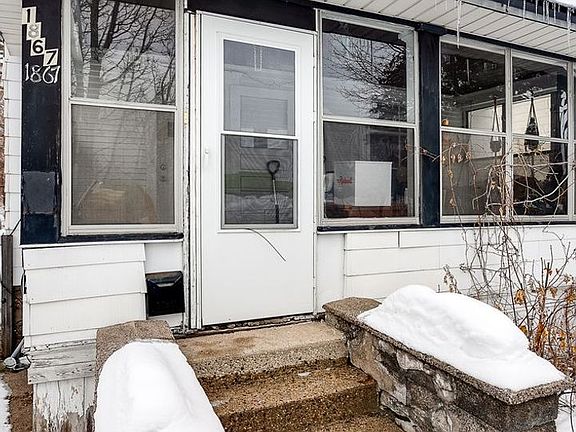 2nd image of 1867 Minnehaha Ave W