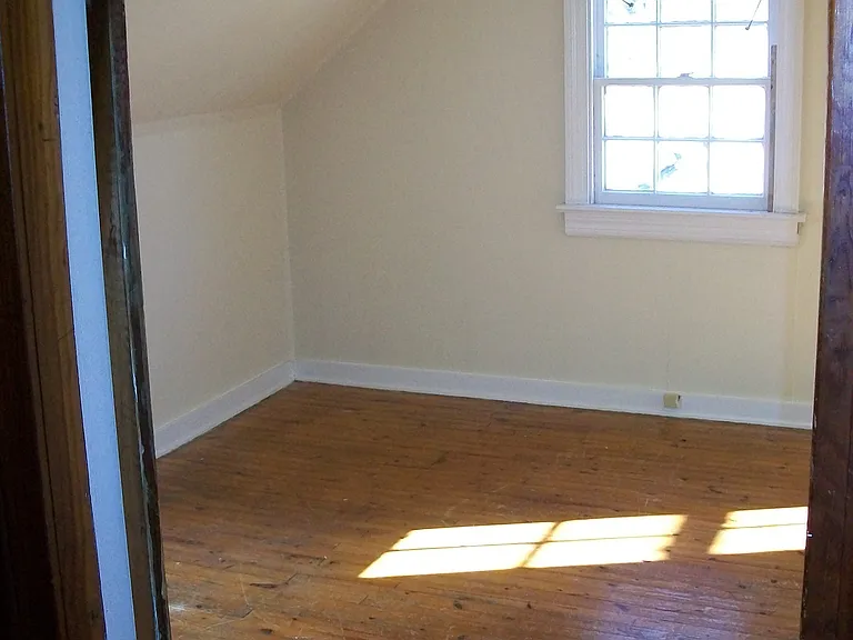 4224 Walmsley Blvd — Photo 6