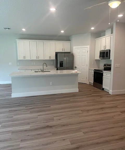 6370 W Oak Park Blvd — Photo 2