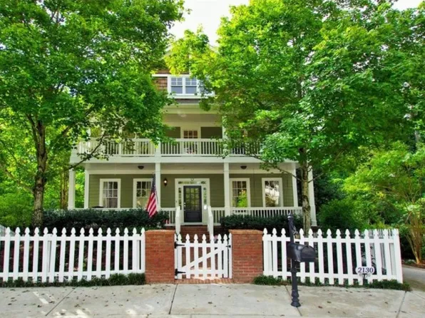 2130 Parkview Ln NW, Atlanta, GA 30318