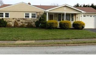 126 Butt Ln, Aston, PA 19014