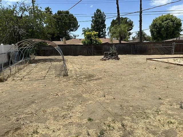 26081 Lawton Ct — Photo 14