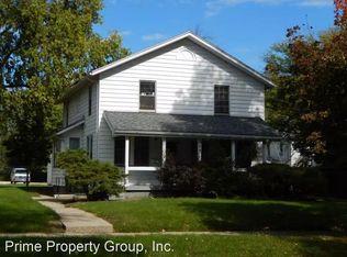 506 W Green St APT 1W, Champaign, IL 61820